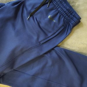 Nike dri-fit sweatpants